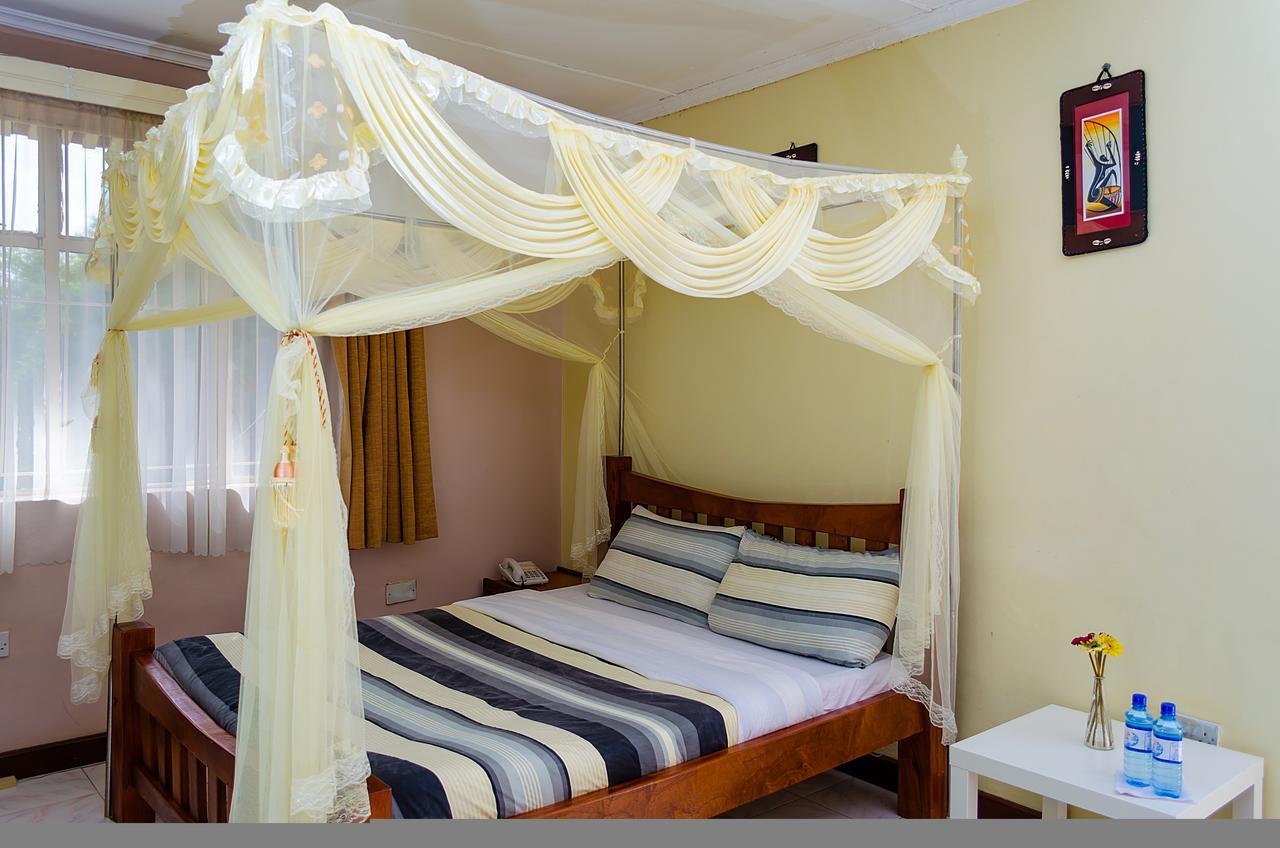 Hotel Royale Health Club à Nairobi Extérieur photo